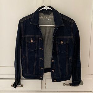 Like new Gap 1969 denim jacket